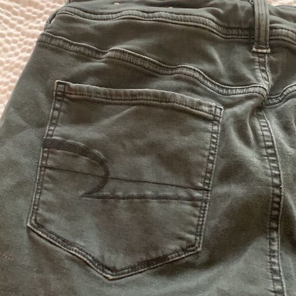 American eagle outfitters, mini skirt, super stretch, small/medium, zip down - Picture 6 of 9